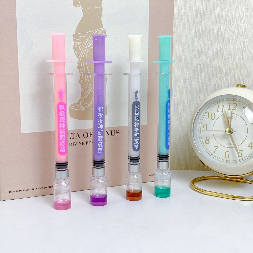 

Pen Suntik Vaksin / Pulpen Gel Tinta Hitam Bentuk Suntikan / Suntik Vaksin Replika Miniatur Lucu Mainan Anak Hadiah Kado Souvenir Grosir Ready