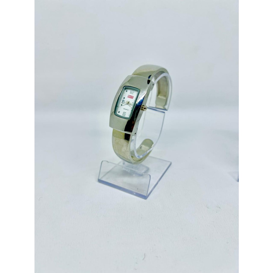 BISA COD !! jam tangan cewek wanita model gelang mewah murah meriah berkualitas import FREE BATRE