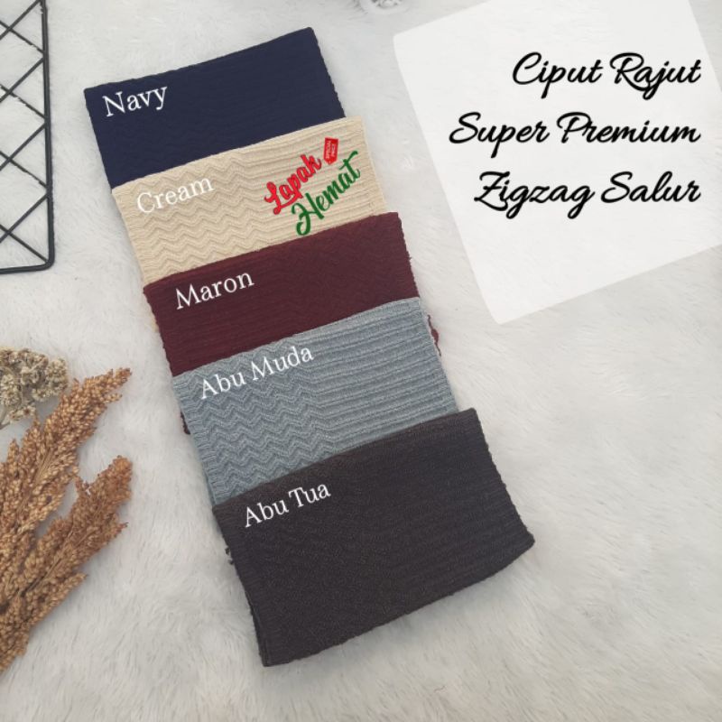 Ciput Rajut Super Premium Zigzag Salur