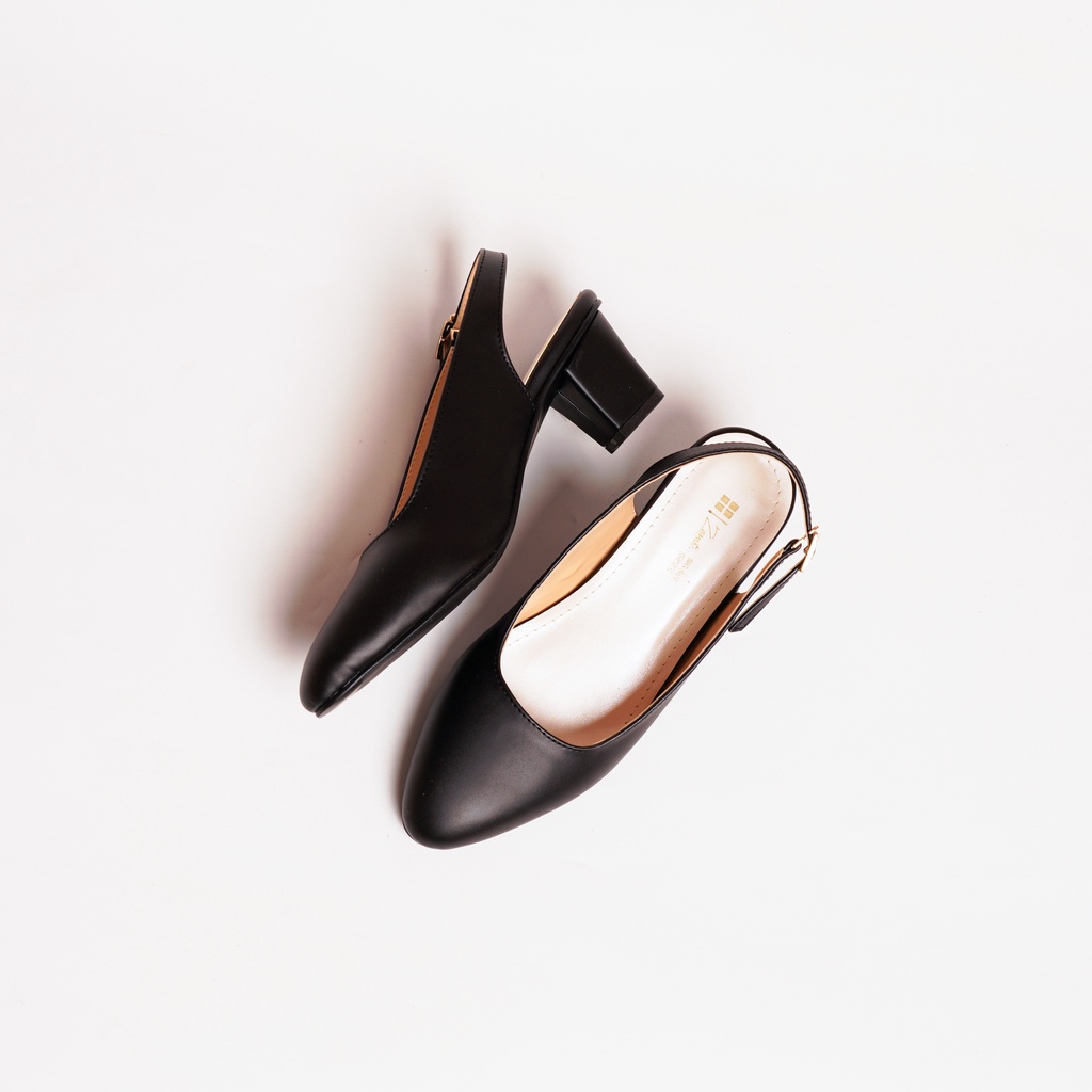 Zavatu Sepatu Bustong Heels Wanita Jumbo Kulit Model Tali Hak Tahu Tipe 391 Hitam Big Size Ukuran 41