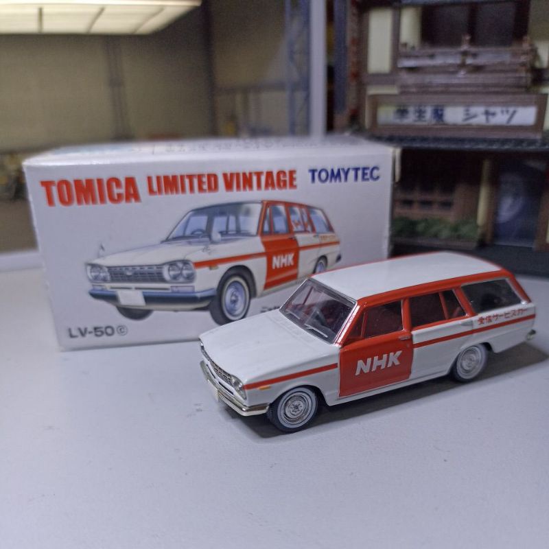 Tomica Limited Vintage T LV - 50c Nissan Skyline Van White Red NHK Tomytec S=1/64 TLV