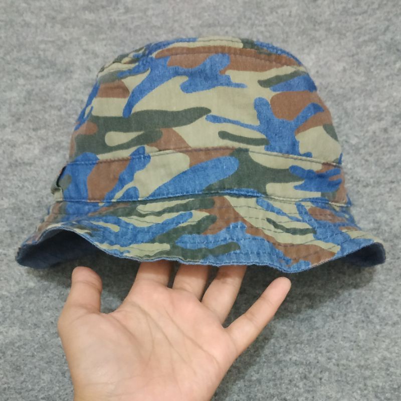 topi bucket ZARA MAN second original