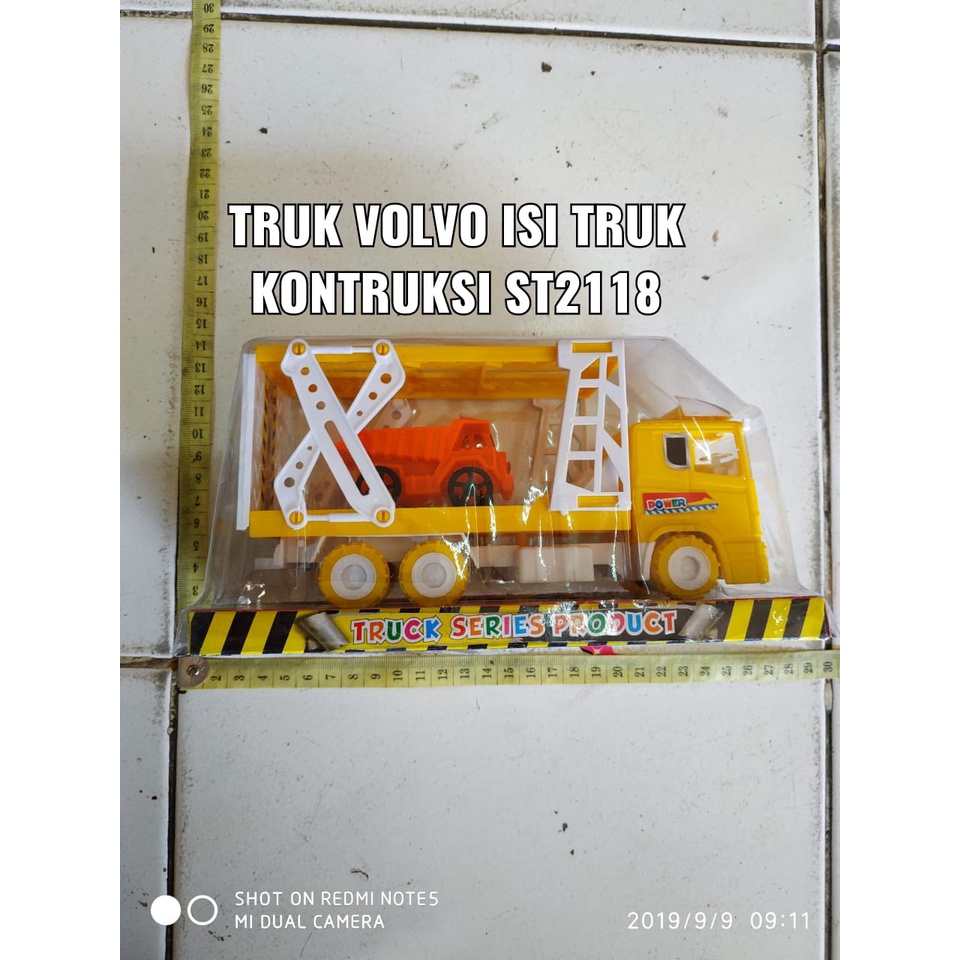 MAINAN TRUK VOLVO ISI TRUK KONTRUKSI ST 2118