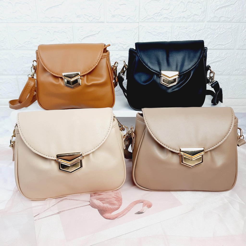 Tas Selempang Wanita Cantik Casual Tali Panjang  KD009 KD022 KD025 KD028 KD033 KD036 KD038