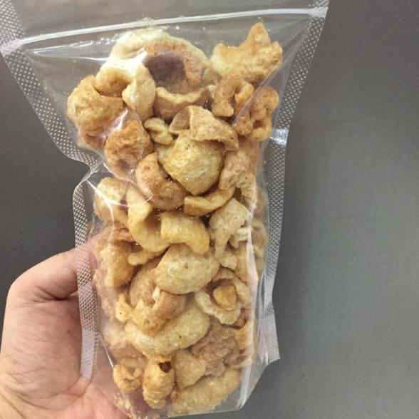 

ART1h1Gv--Kerupuk Babi ( Kemasan Kecil ) 60gr