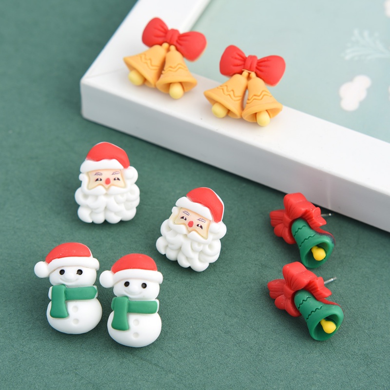 Anting Stud Desain Kartun Snowman Santa Claus Rusa Pohon Natal Bahan Resin Gaya Vintage Untuk Wanita