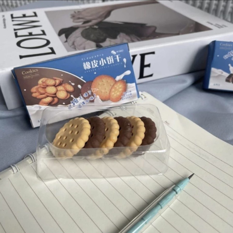 

JC PENGHAPUS PENSIL BISKUIT Cookies 808