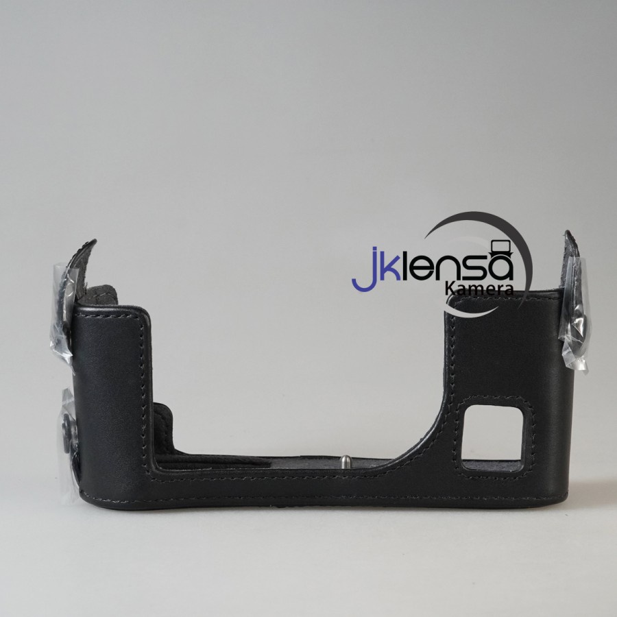 Halfcase Used / leathercase bekas for kamera fuji , sony dan olympus