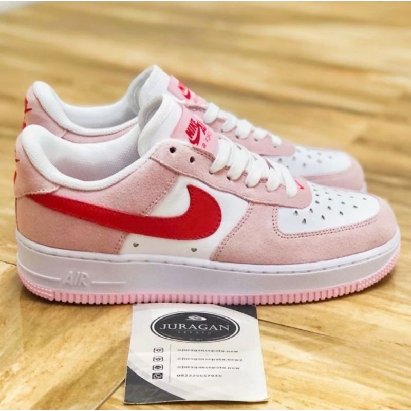 Nike Air Force 1 '07 &quot;Valentine's Day&quot;