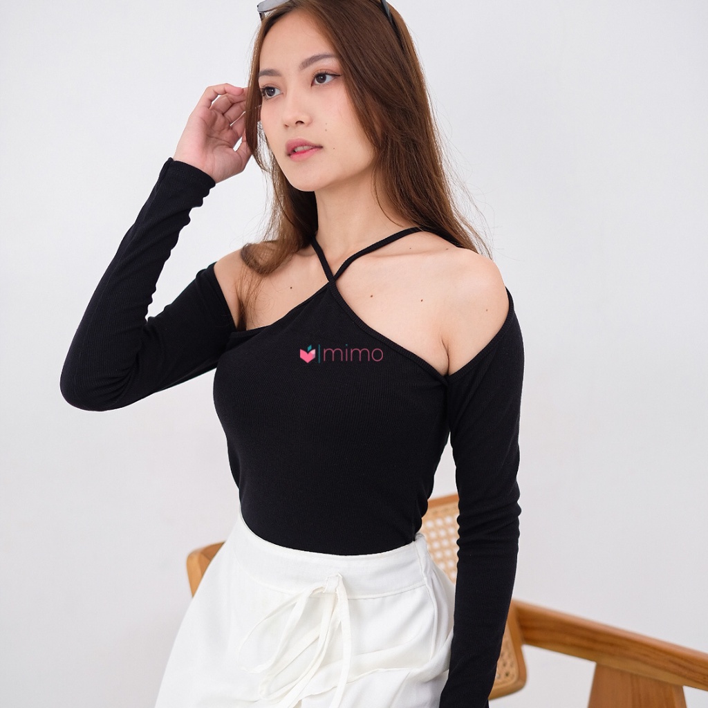 V cut out knit Top