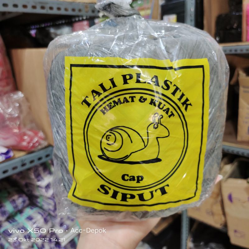 

TALI RAFIA / TALI RAPIA ISI 1KG / TALI PLASTIK ISI 1KILO
