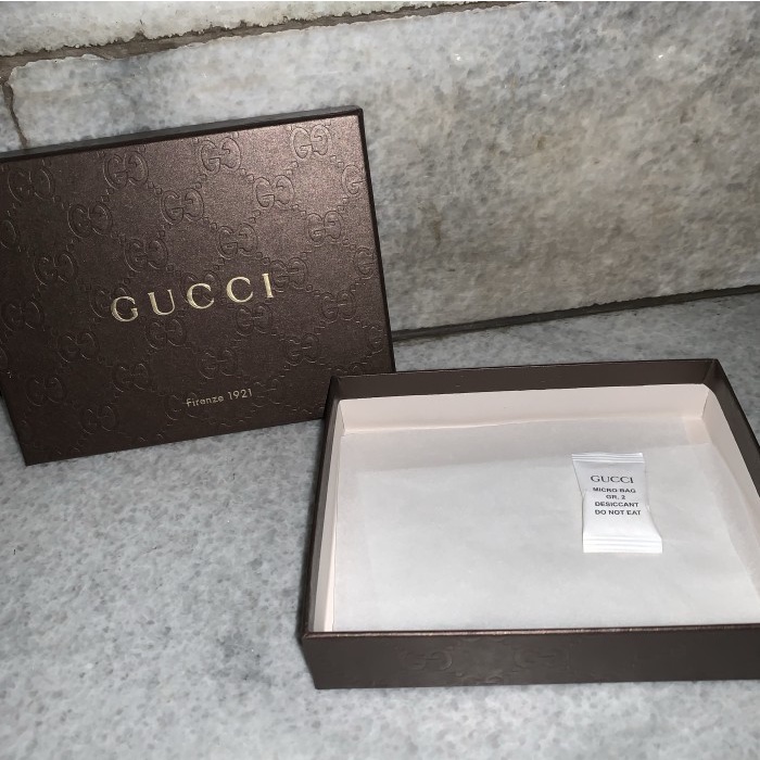 Produk Box Gucci Paper Bag Gucci Original Wallet Promo