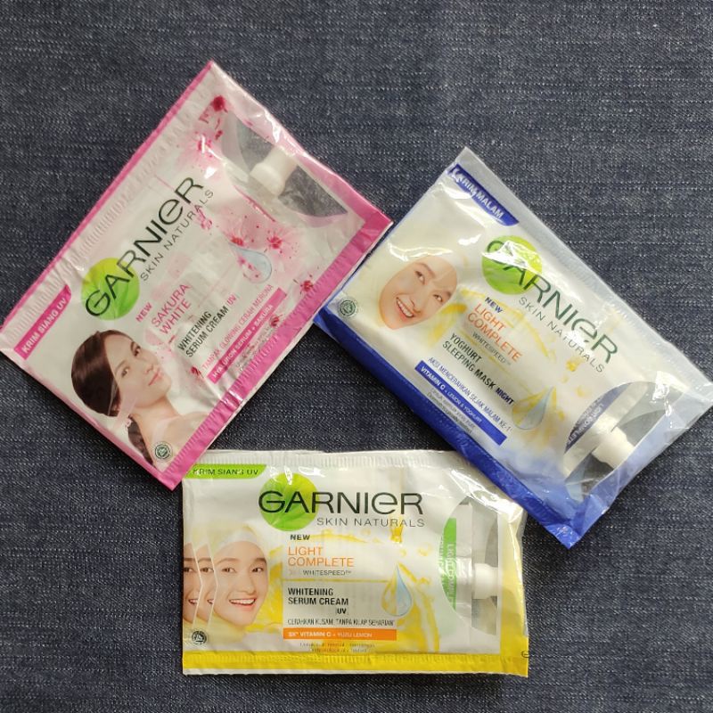 GARNIER Cream Sachet 7ml Bright Complete Siang & Malam, Sakura Glow siang. Light Complete Day & Nigh