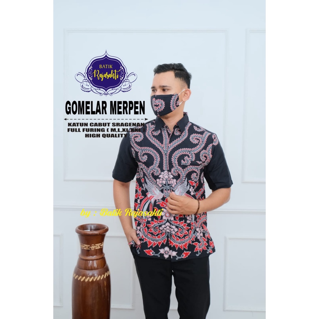 GOMELAR MERAH RAJASAKTI BATIKSOLOAMANAH KEMEJA BAJU BATIK PRIA SOLO LENGAN PENDEK PANJANG LAPIS FURING ATASAN BATIK PREMIUM MODERN KATUN HALUS GAGAH PERKOSO GAJAHSORA GALING INDAH GALING MERAH BURUNG BERSUA GALING MEWAH GANDRAWATI GANJAR BORNEO GARUDA