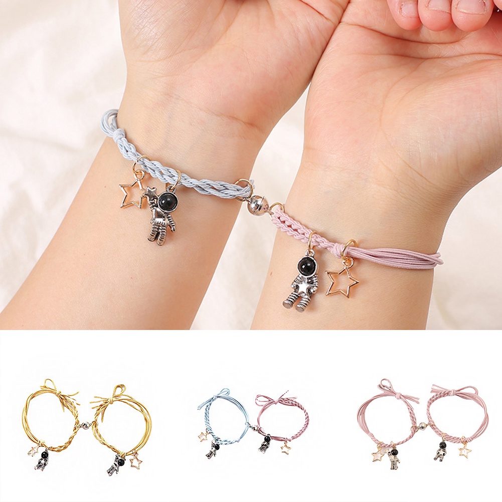 Sepasang Gelang Tali Karet Model Hollow Bintang Astronot Untuk Pasangan