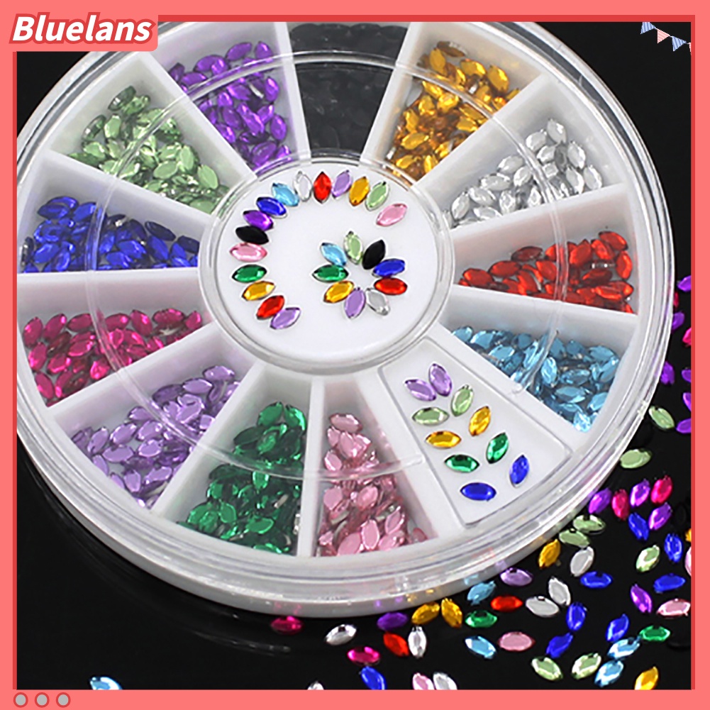 [bluelans] Stiker Stud Glitter 3D Bentuk Oval Multi Warna untuk Dekorasi Nail Art DIY