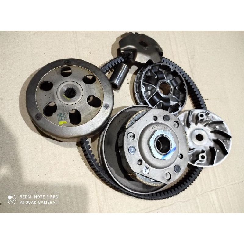 Pully pulley set +rumah loler honda beat deluxe/genio/scoopy 2021