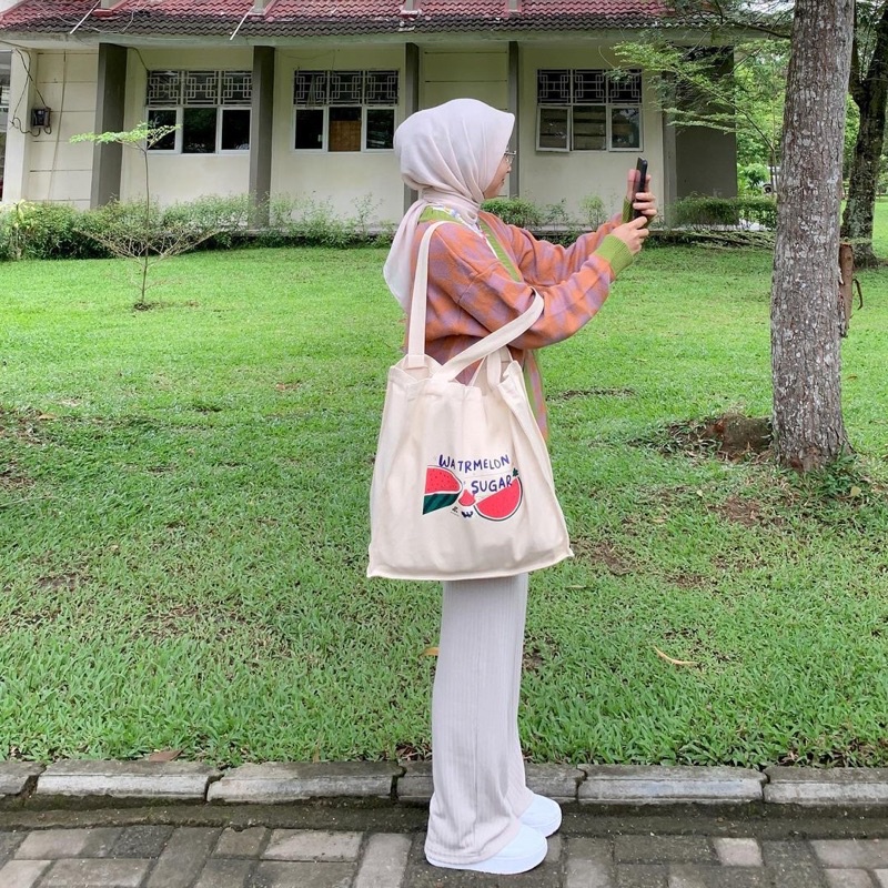 Prassa.ku | Watermelon Sugar - Tas Tote | Totebag Kanvas Sablon