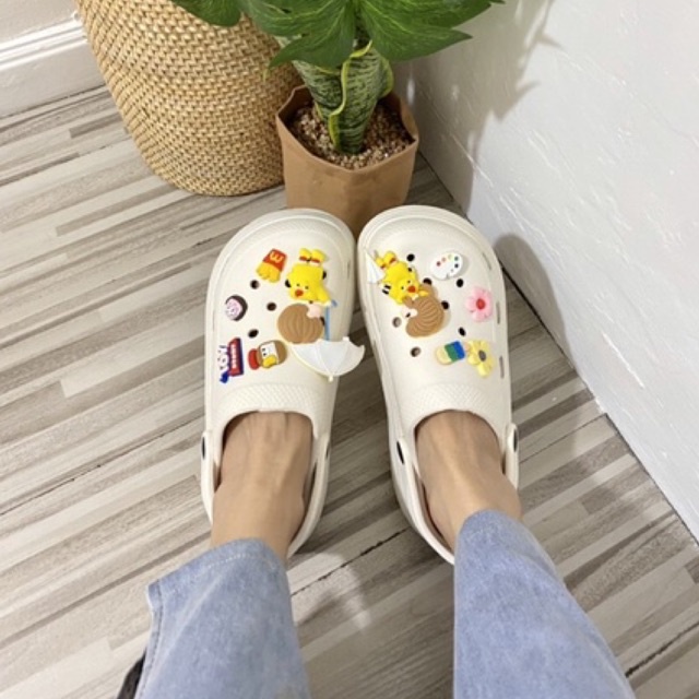 Sandal crozz kekinian - sandal kodok lucu - sandal import wanita