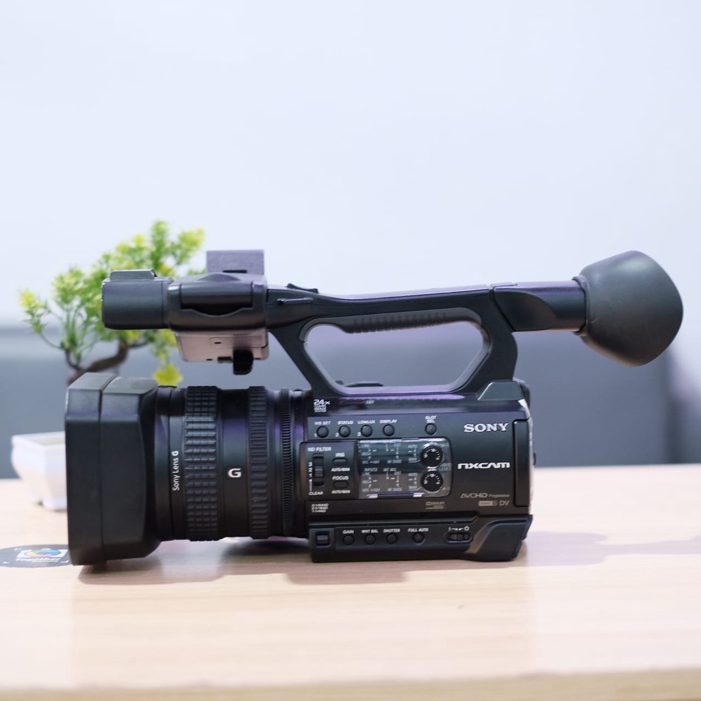 kamera camcorder sony nx-100 nx100 nx 100 second terbaik dikelasnya