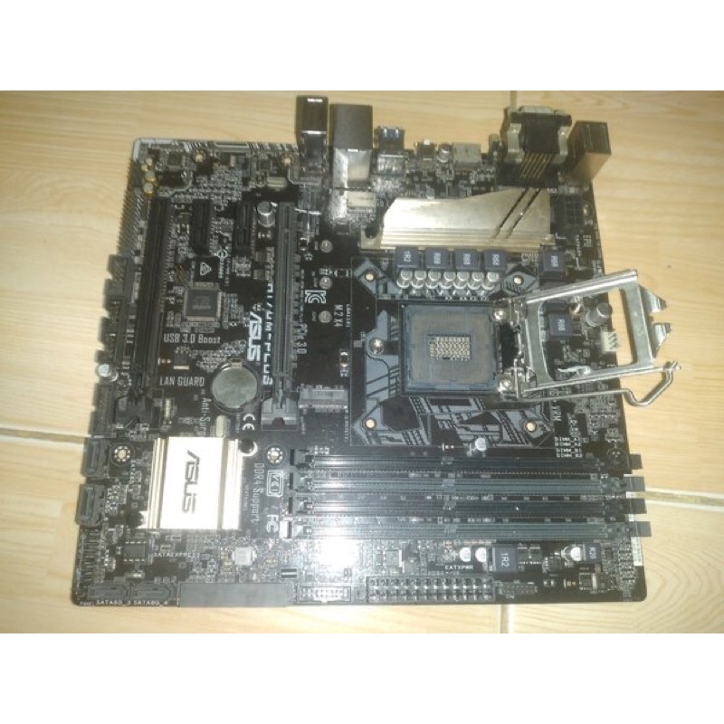 Mobo LGA 1151 4slot RAM DDR4