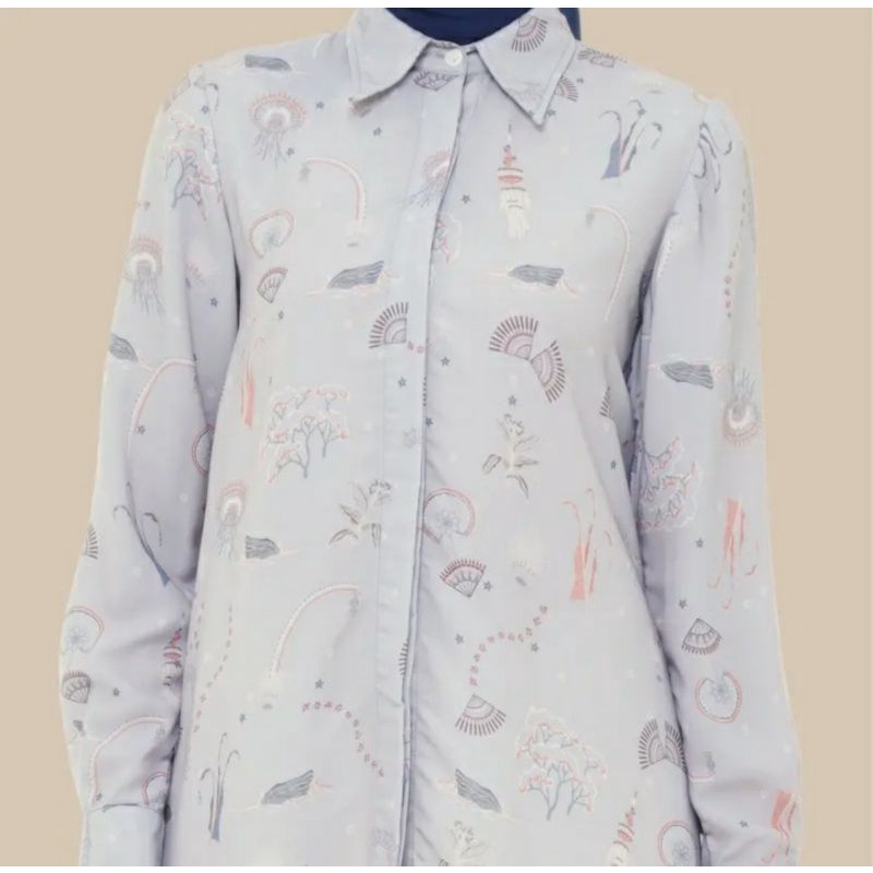 Wearing Klamby - Kala Blouse Shoreline