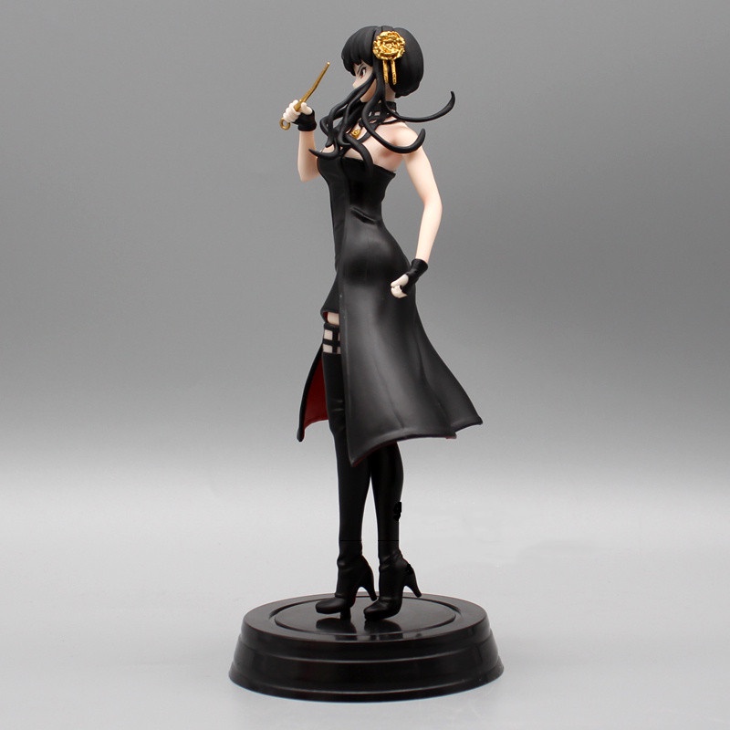 Mainan Action Figure Spy X Family Yor Forger Anime Spyfamily Bahan PVC Ukuran 20cm Untuk Koleksi