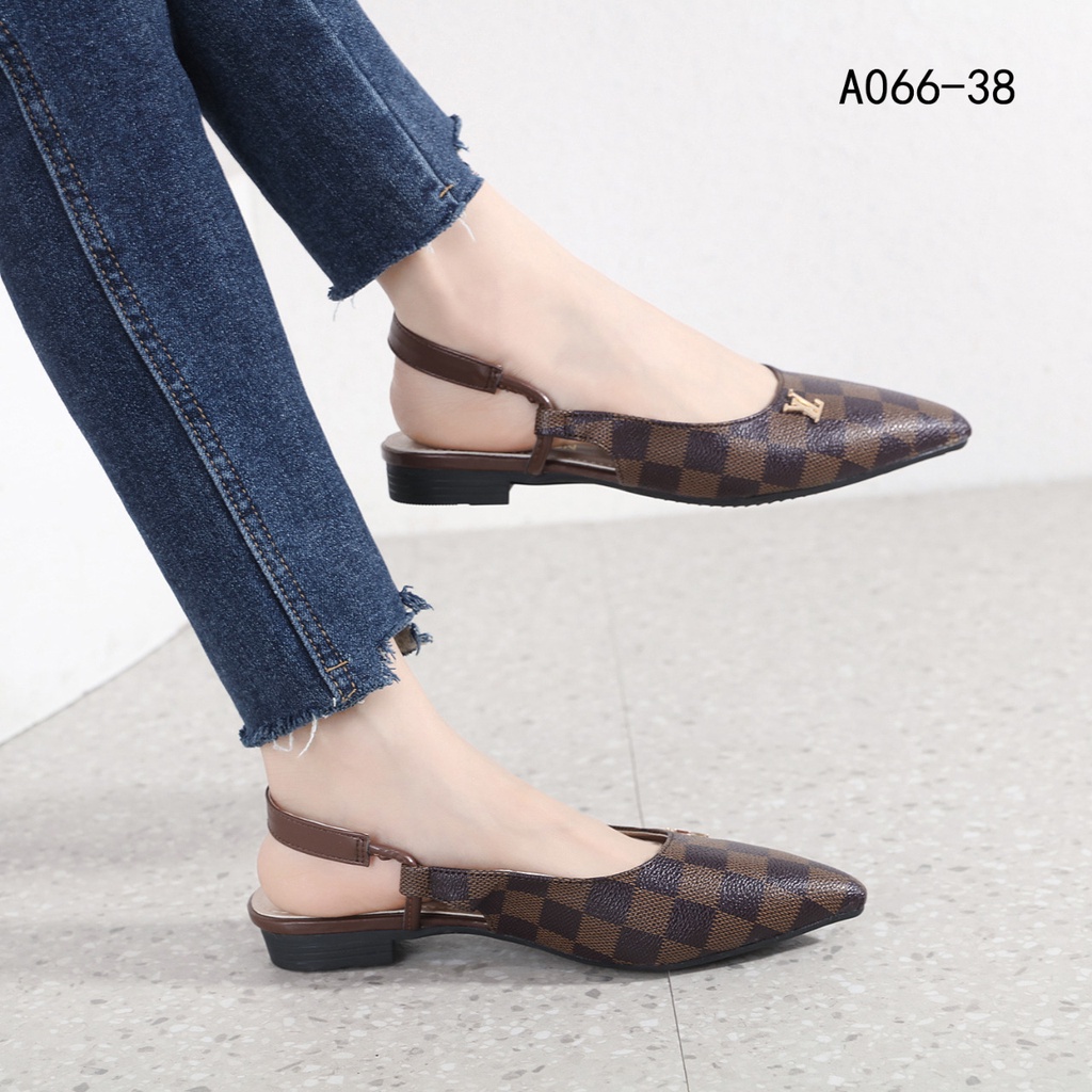 Sandal A066-38