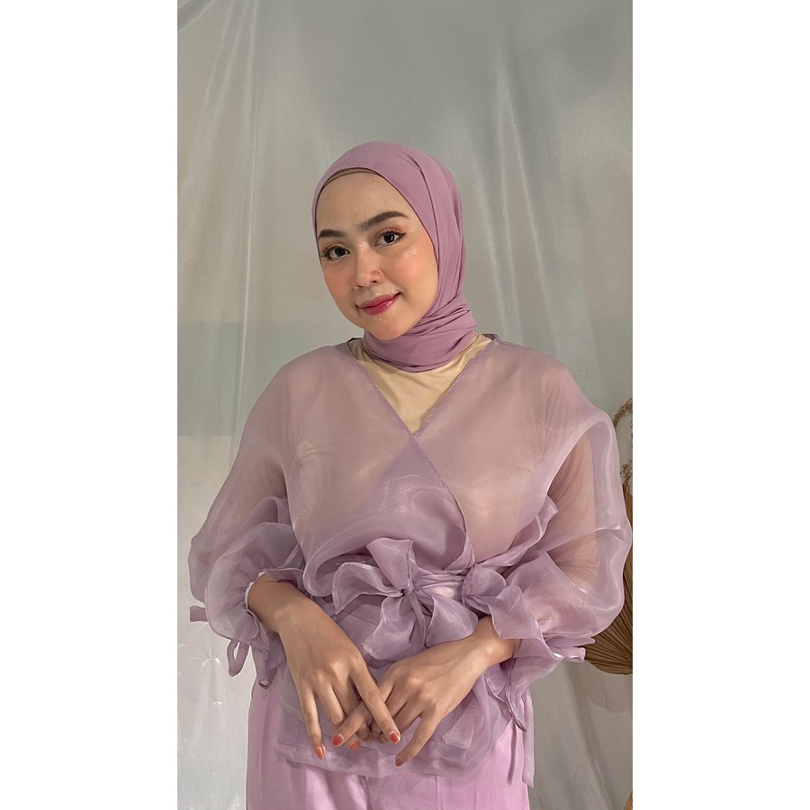 Yara Outer Organza Baju Kondangan Blouse Ballon Atasan Pesta