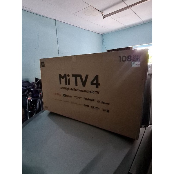 Xiaomi Mi TV 4  43 inch Android TV minus LCD pecah bundling 3 buah