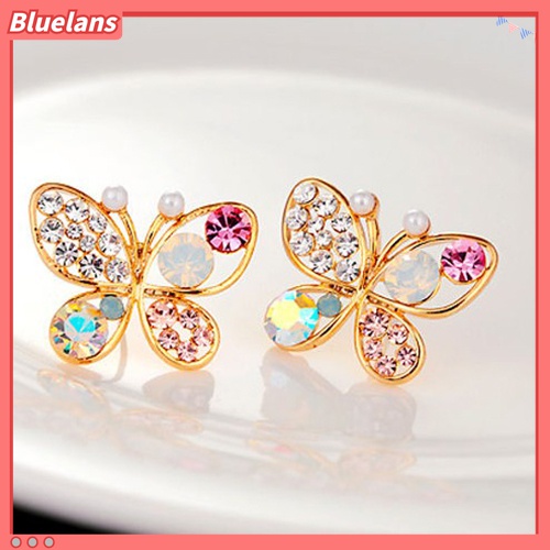 Anting Stud Desain Kupu-Kupu Hollow Aksen Berlian Imitasi Untuk Wanita