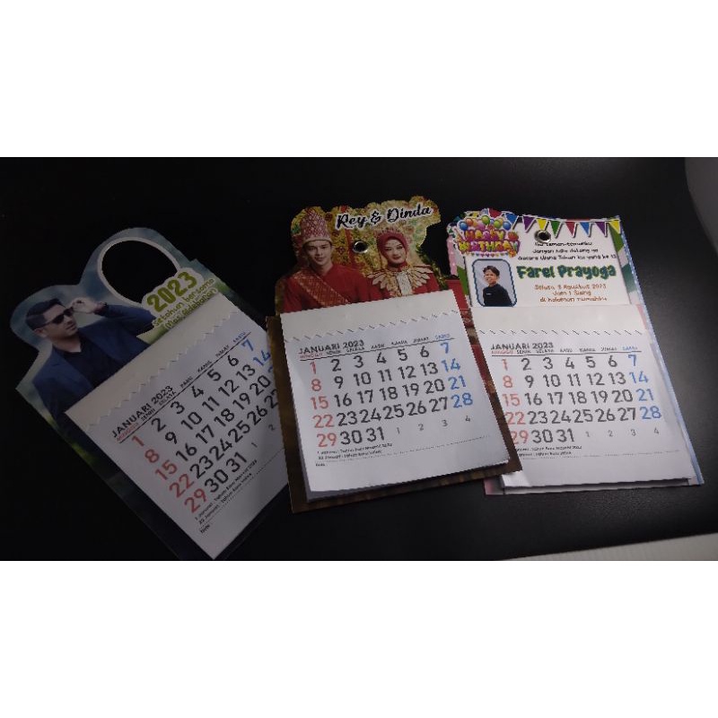 

MAGNET MINI KALENDER SOBEK TEMPEL MAGNET MURAH