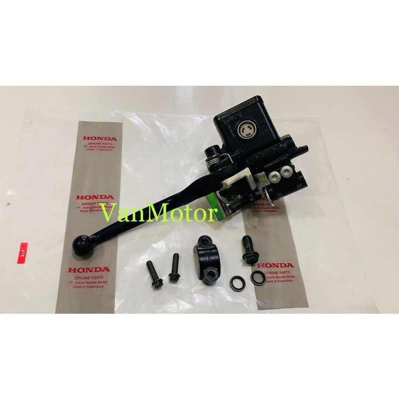 MASTER REM KANAN DEPAN VARIO CBS VARIO TECHNO VARIO 110 FI SPACY VARIO 125 150 BEAT Fi ESP SCOOPY Fi STREET SCOOPY DONAT HONDA ORI NISSIN