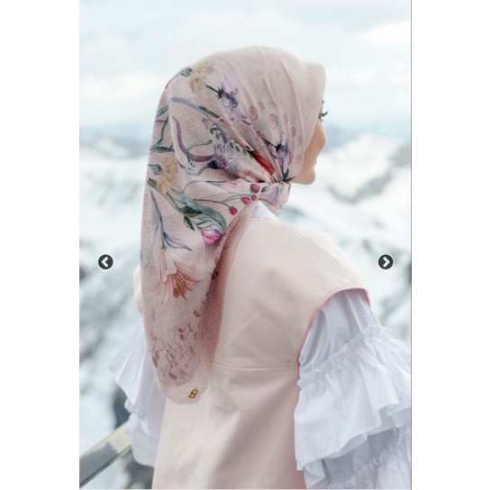 preloved buttonscraves nada fis as is