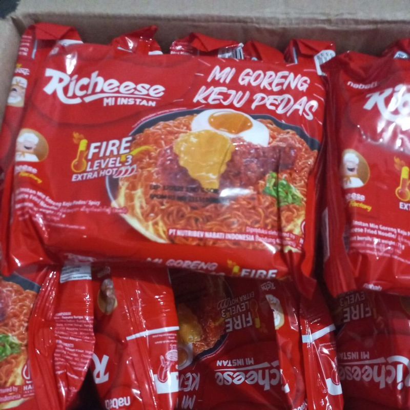 

Richeese ramen lavel 3/mie goreng level 3