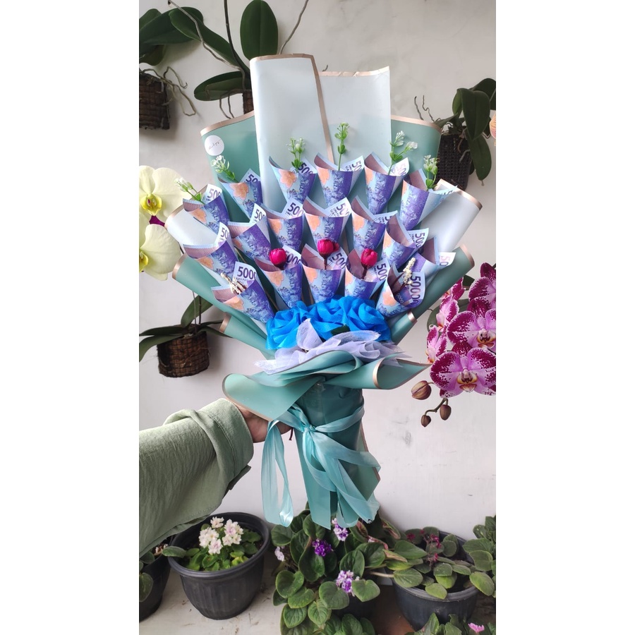 

BUKET UANG 50k KOMBINASI BUNGA I BUKET UANG | | BUKET KADO ULTAH