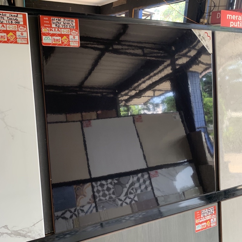 Keramik hitam polos 60x60 kw 1