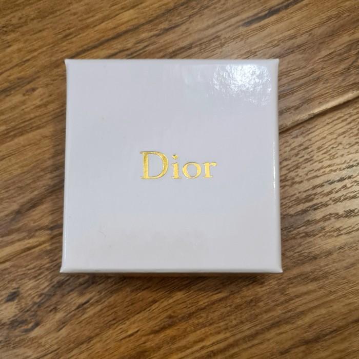 

Box Dior, Tanpa Pouch 029