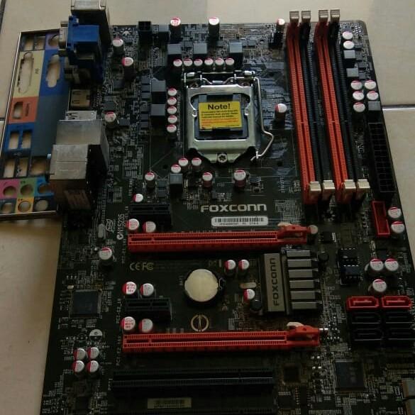 Motherboard 1155 FOXCONN Z77A-S 2 PCI EXP 4 SLOT RAM DDR3 USB 3