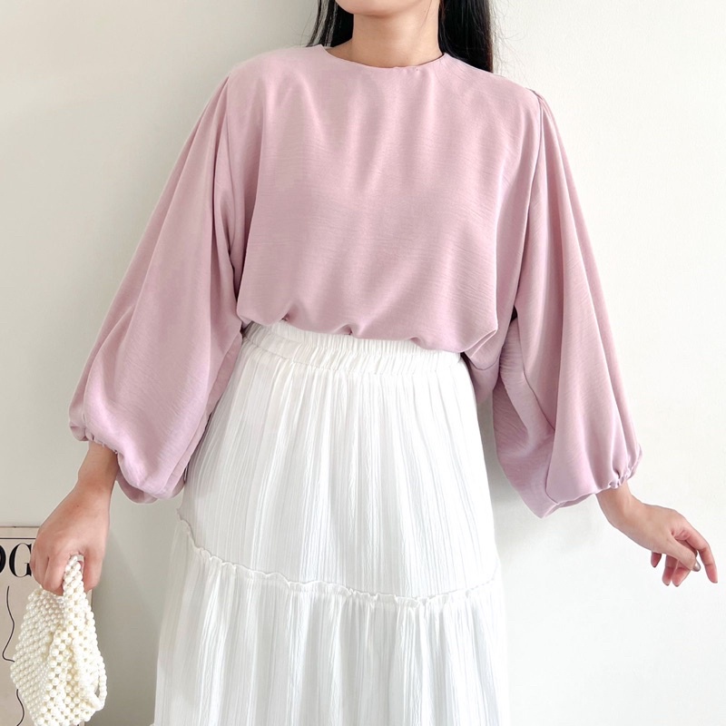 MICA LOOSE BLOUSE // MIKA BLUS LONGGAR LENGAN MENGEMBANG