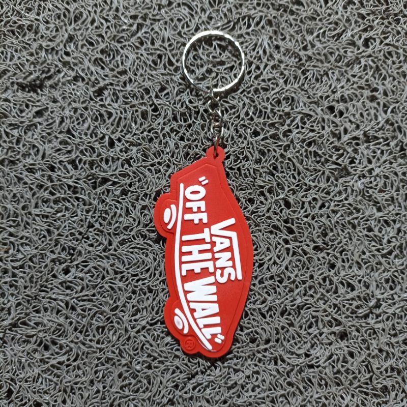 GANTUNGAN KUNCI / KEYCHAIN VANS OFF THE WALL PREMIUM BEST QUALITY