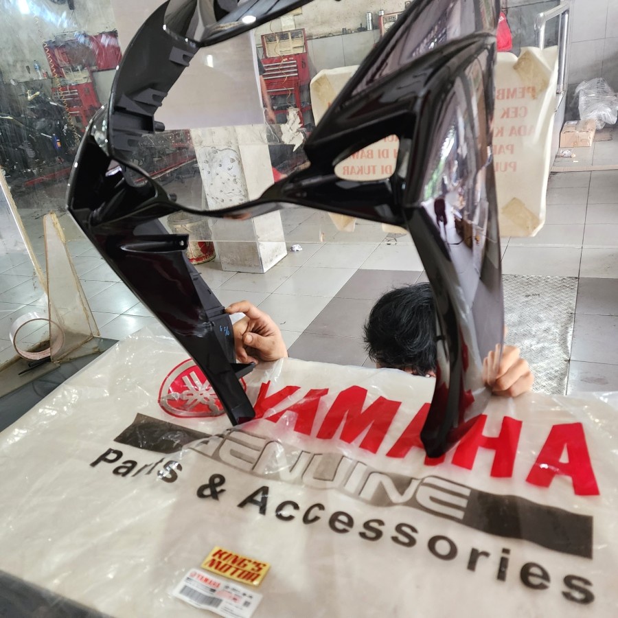 TAMENG DEPAN SAYAP MIO SOUL KARBU HITAM VIOLET ASLI YAMAHA 14D-P8