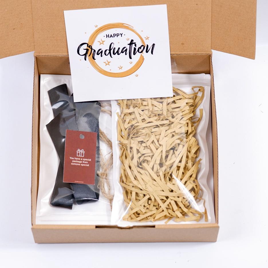 

7.7 Brands Festival BOX HAMPERS UNTUK KADO ULANG TAHUN PAKET LENGKAP COWOK / CEWEK