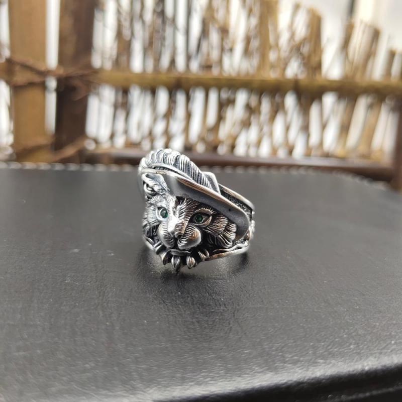 Cincin Model Kepala Singa Lapis Silver Gaya Hip Hop Adjustable Untuk Pria