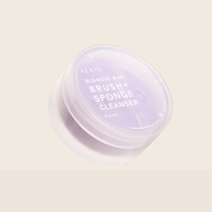 Image of Aeris Beauté Blendie Bar x Karen Vendela (Lavender) #1