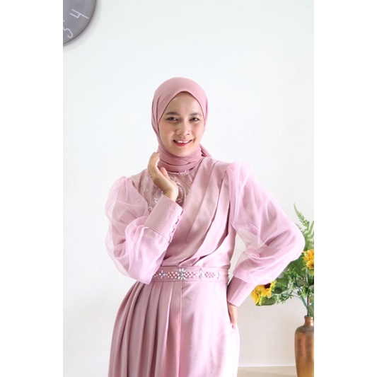 lidya dress by elslook (READY STOK) silk dress satin maxmara dress kondangan ootd lamaran lydia dress salwa dress