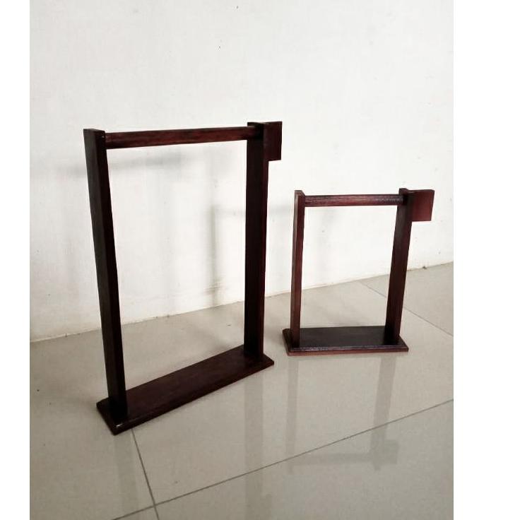 

GIK Stand Menu Ukuran A5 dan A4 Stand Nomor Stand Meja Display Stand Pajangan Murah M7Best Seller ⌒) Harga ｀ー´