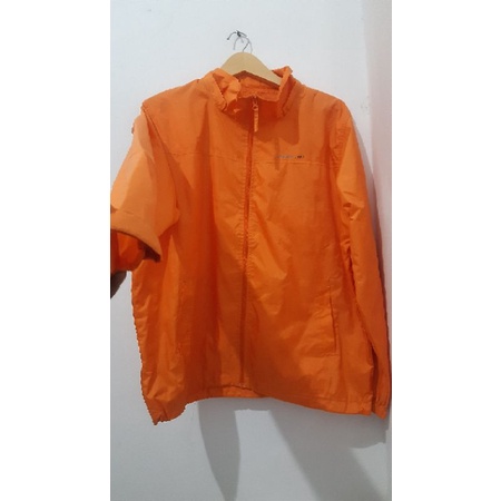 Jaket Tipis Sport Olahraga Outdoor, Jaket Lari Running Pria Wanita - Giordano Sport Size XXL