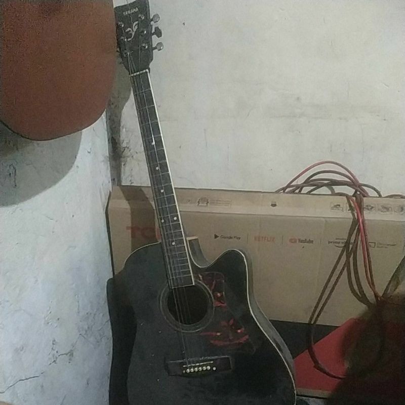 Gitar Yamaha Clone