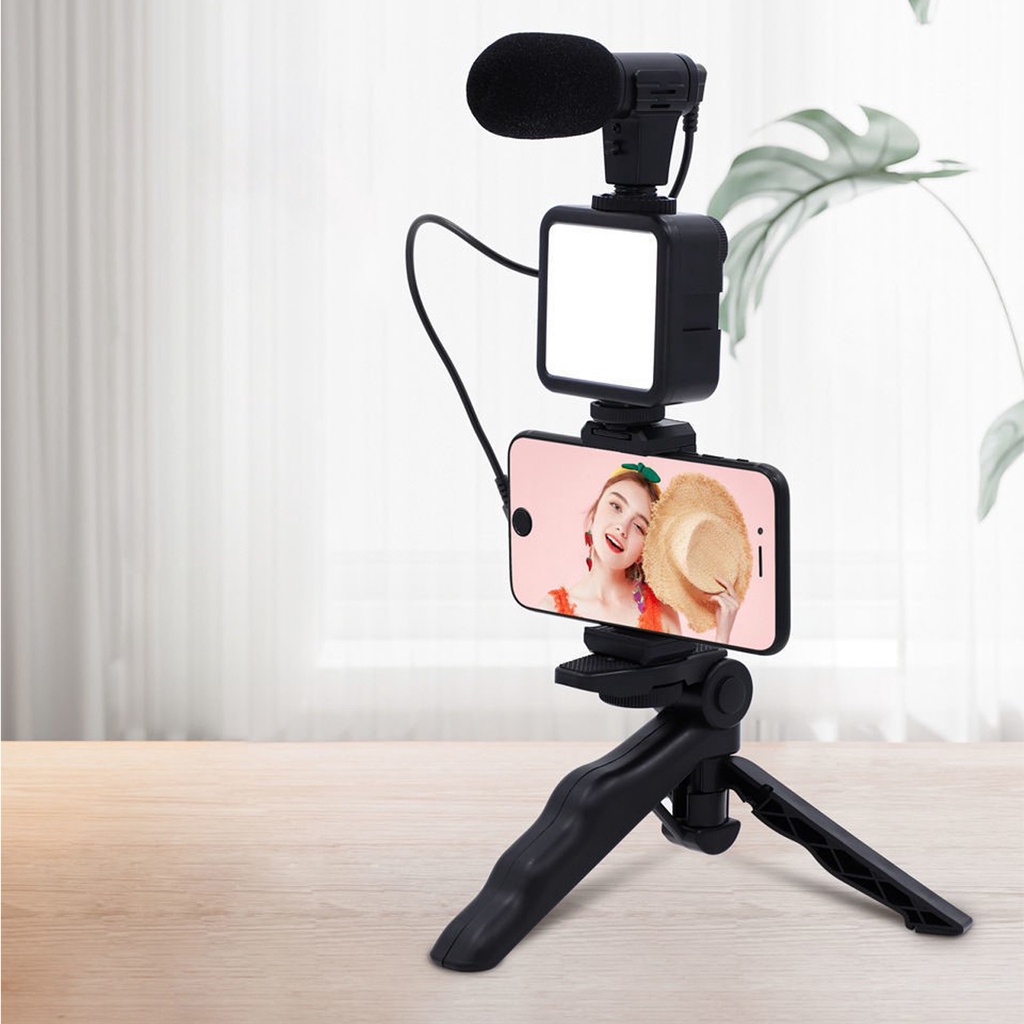 Vlogging Kit Paket Vlog 5 in 1 Led Video Light Phone Holder Tripod Microphone Remote Shutter AY-49